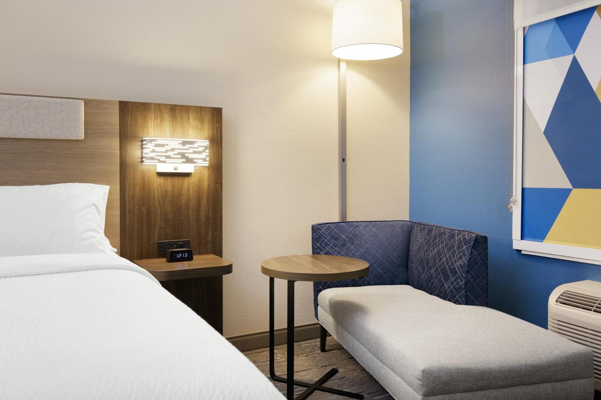 Holiday Inn Express & Suites Weatherford By Ihg Dış mekan fotoğraf